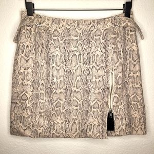 Free People Midnight Magic Snakeskin Print Mini Skirt size 4